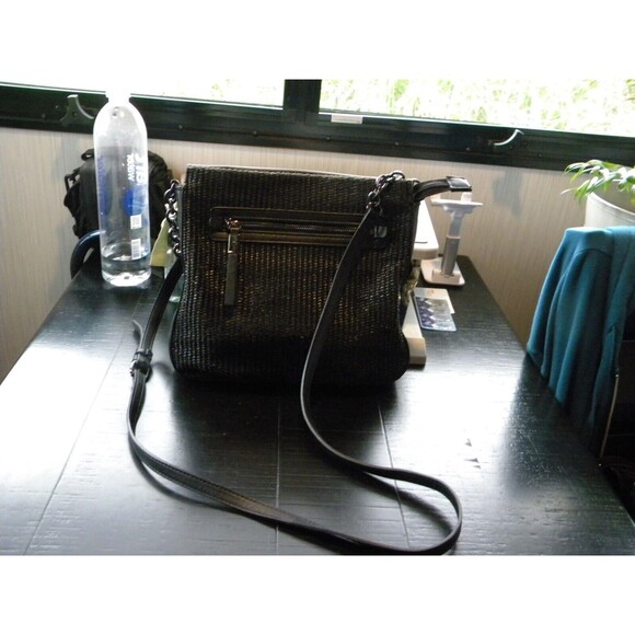 Simply Vera Vera Wang Handbags - Simply Vera Remsen Crossbody Bag